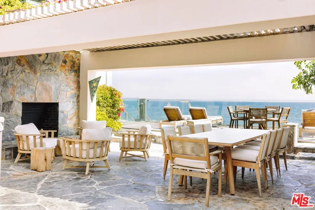 23614 Malibu Colony Road, Malibu, California, United States. - Photo 24