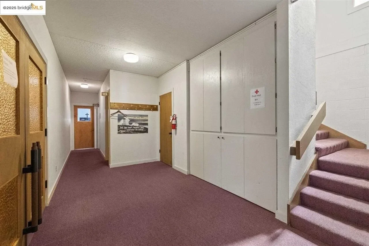 24176 Pine Lake, Twain Harte, CA 95383, Twain Harte, California, United States. - Photo 22