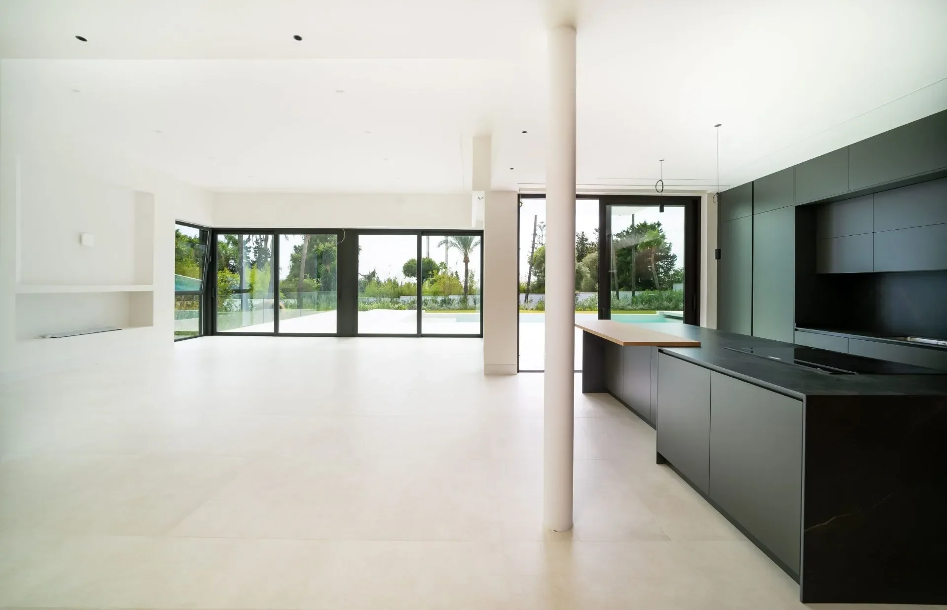 Gallery photo 6