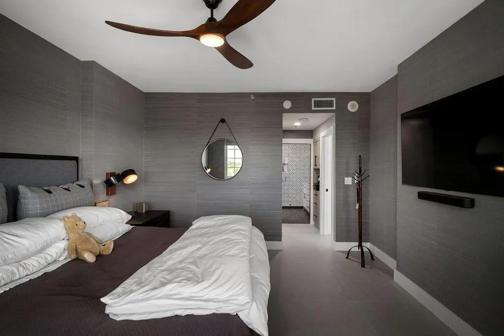 Gallery photo 10
