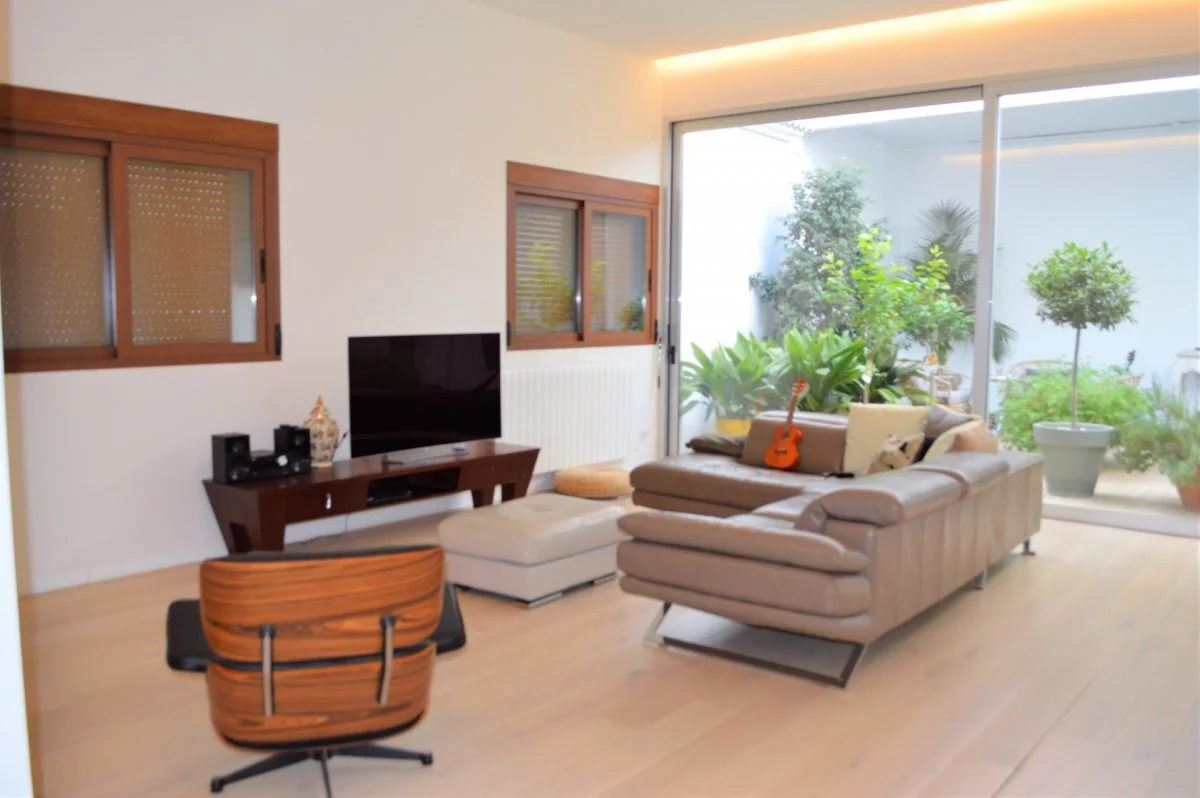 Gallery photo 10