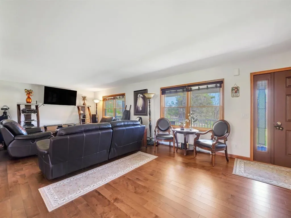 65 York Lake Road, Barryville, NY 12719, Barryville, New York, United States. - Photo 20