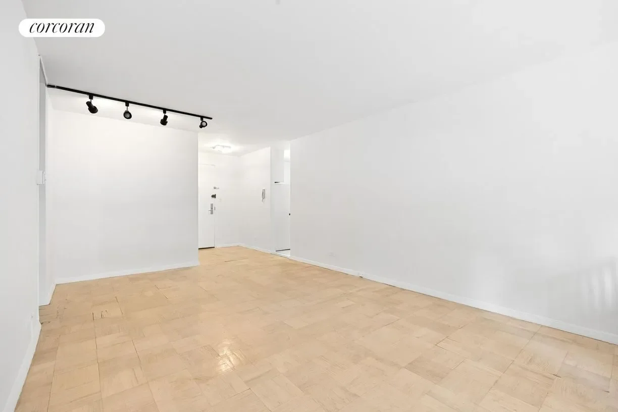 Gallery photo 9