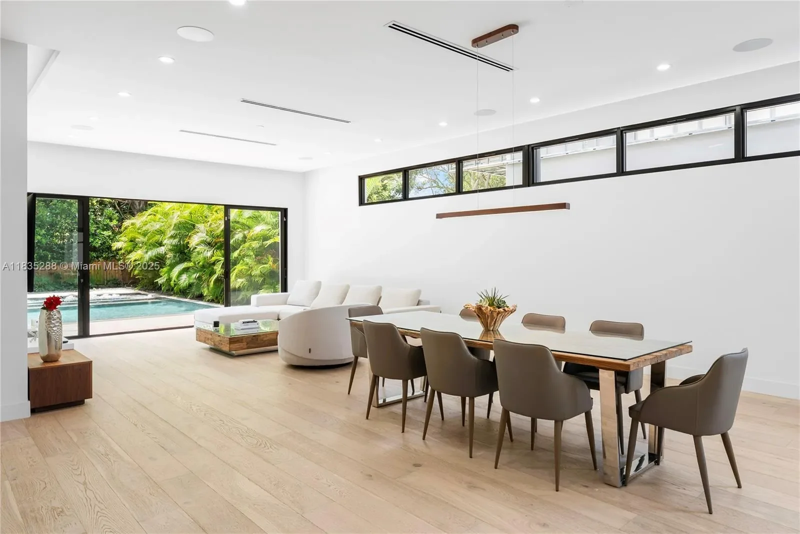 260 NW 47th St, Miami, Florida, United States. - Photo 7