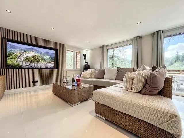 Gallery photo 5