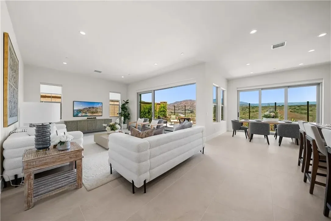 122 Mossvine, Irvine, California, United States. - Photo 1