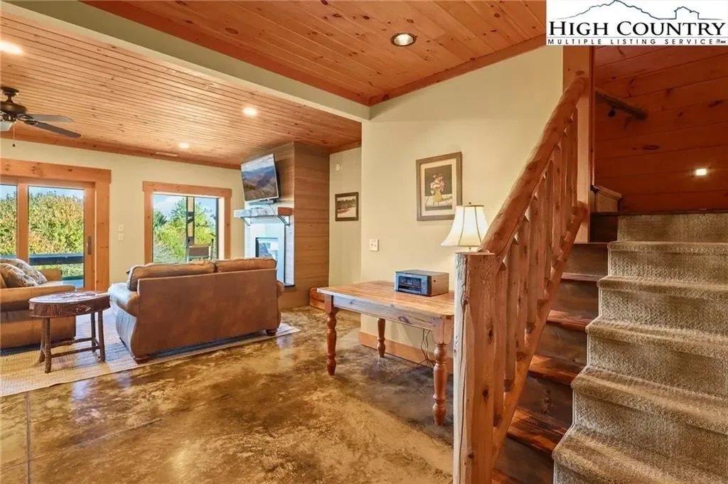 584 Grey Fox Ridge Road, Banner Elk, NC 28604, Banner Elk, North Carolina, United States. - Photo 20