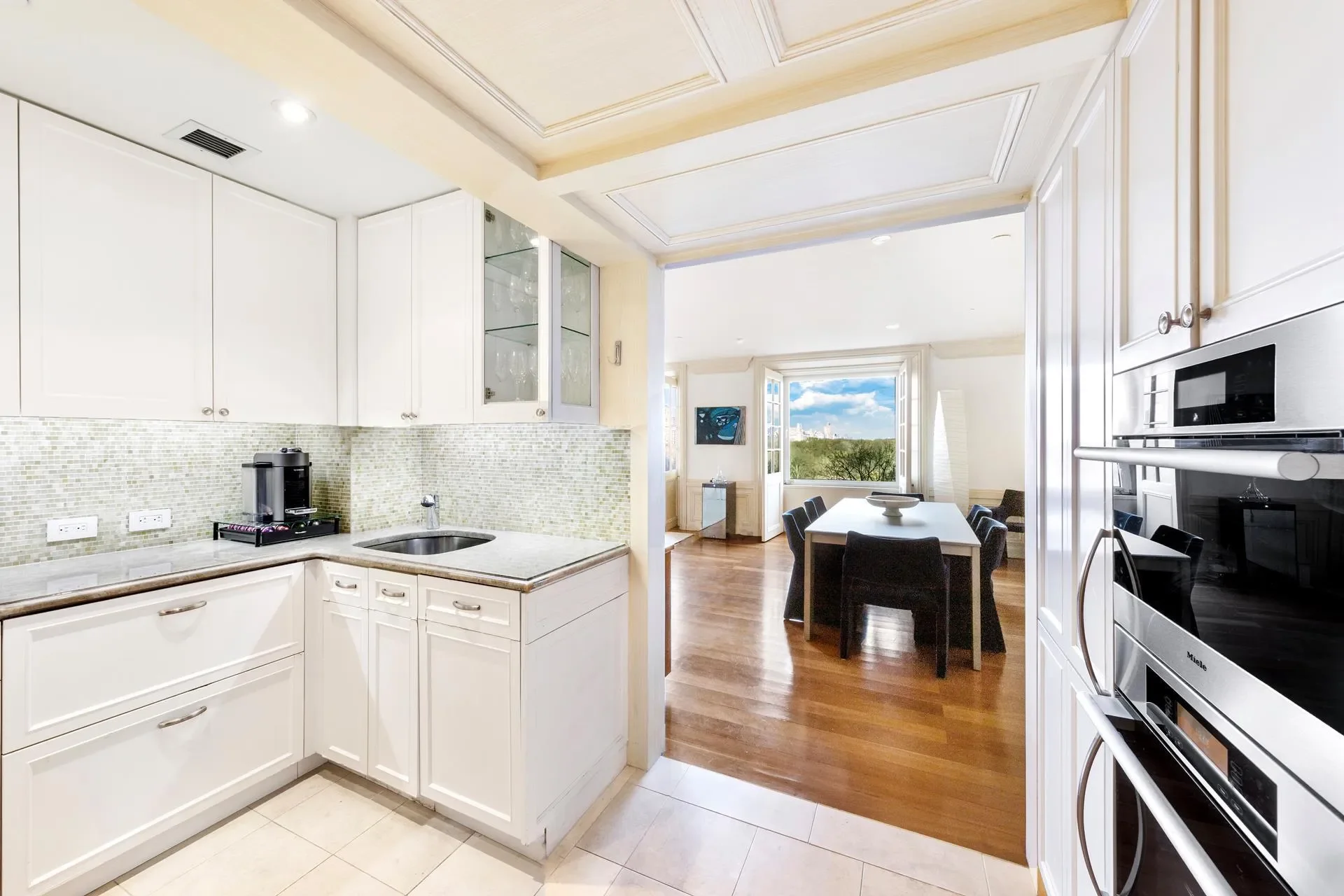 Essex House, 160 CENTRAL PARK S, New York, New York, United States. - Photo 3