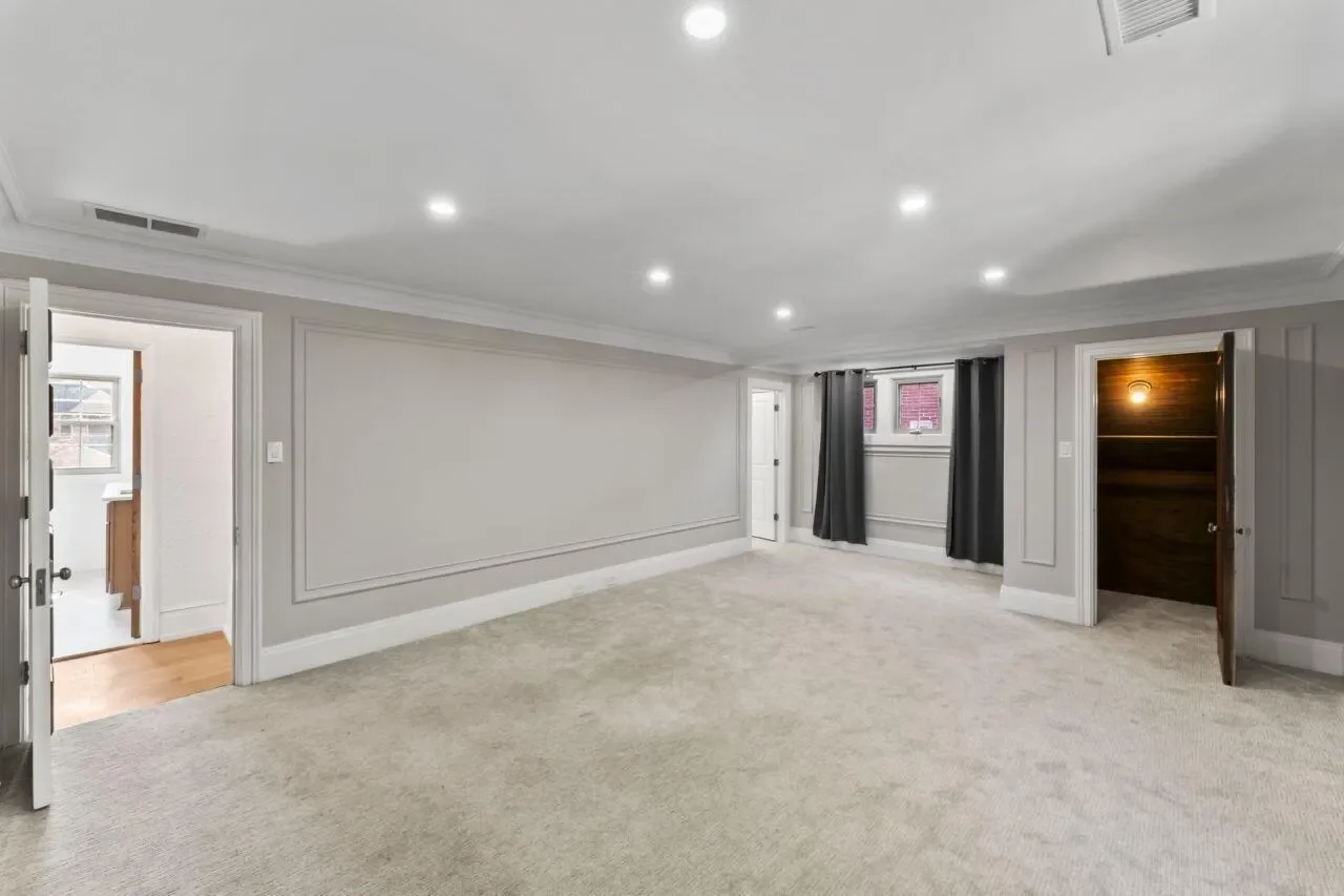 2423 Chicago Boulevard, Detroit, MI 48206, Detroit, Michigan, United States. - Photo 34