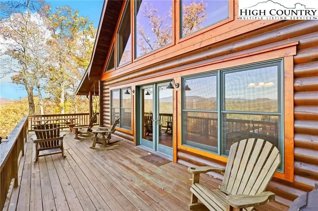305 Fox Cove Road, Ferguson, NC 28624, Ferguson, North Carolina, United States. - Photo 32