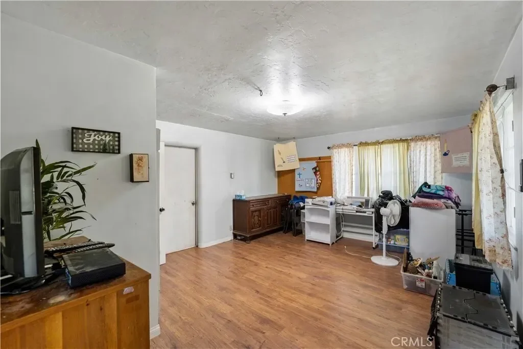4295 Hitch Boulevard, Moorpark, California, United States. - Photo 12