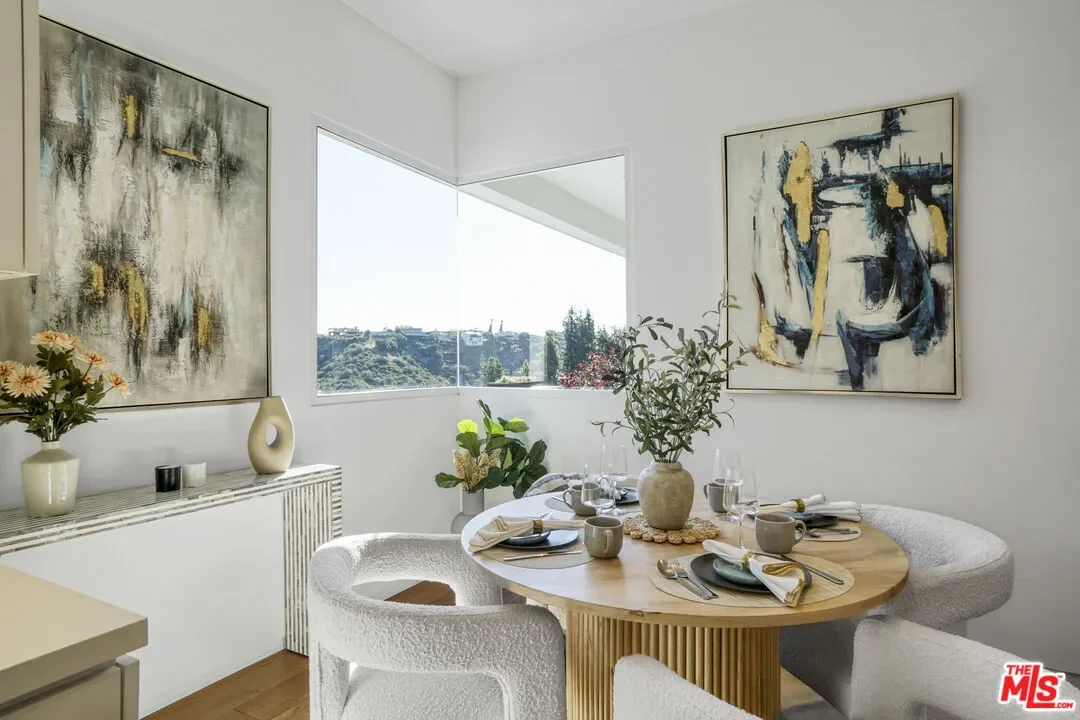 1116 Linda Flora Dr, Los Angeles, California, United States. - Photo 17