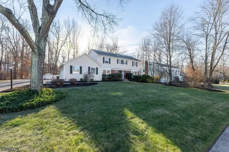 70 Hampton Rd, Chatham Twp., NJ 07928, Chatham Township, New Jersey, United States. - Photo 34