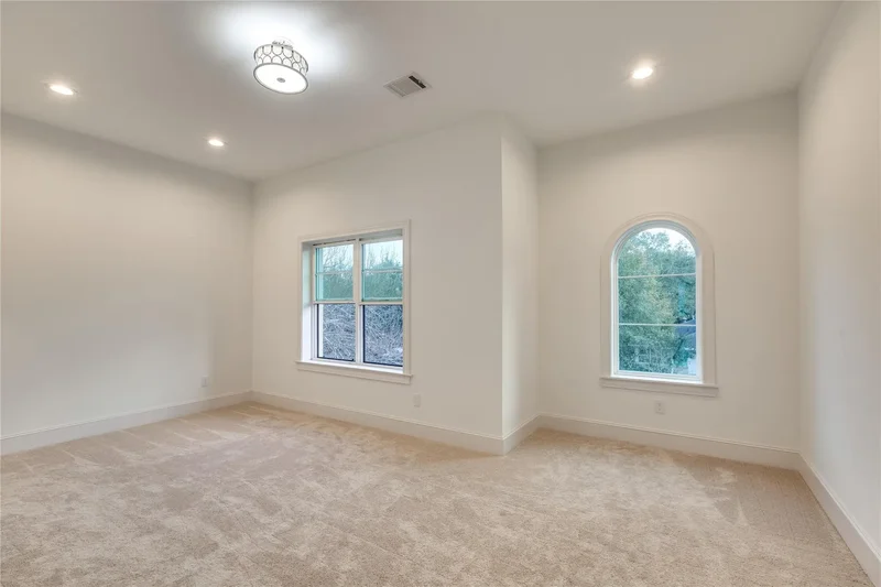 Single Family Residence in Houston