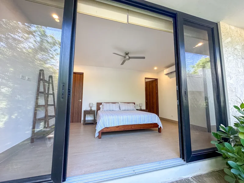 Senderos, Tamarindo, Guanacaste Province, Costa Rica. - Photo 4