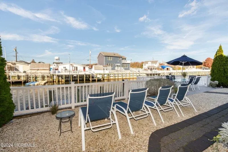 24 Dorothy Dr, Manahawkin, NJ 08050, Stafford Township, New Jersey, United States. - Photo 10