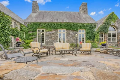 Thumbnail 12