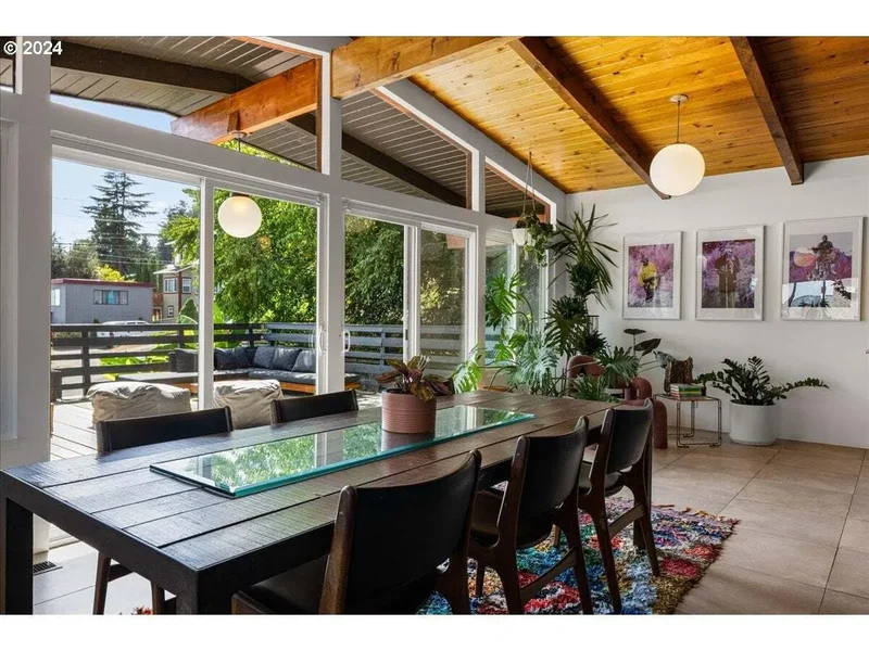 7221 SE Madison St, Portland, OR 97215, Portland, Oregon, United States. - Photo 10