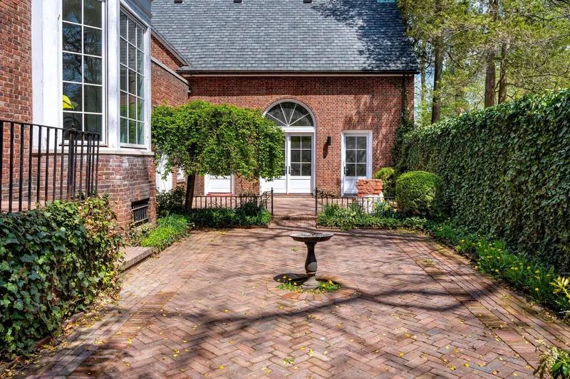 87 Library Place , Princeton, NJ 08540, Princeton, New Jersey, United States. - Photo 54