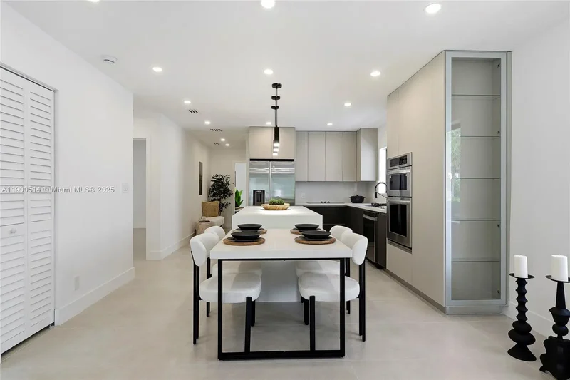 1720 SW 12th St, Miami, Florida, United States. - Photo 10