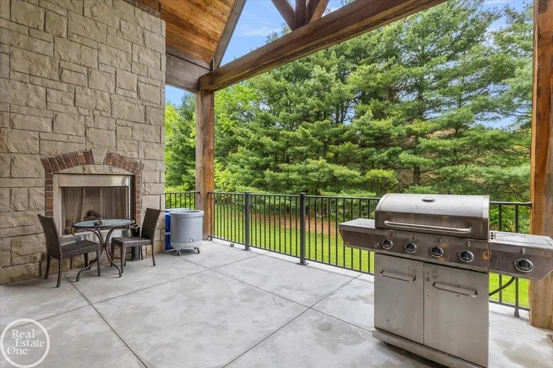 60330 Mount Vernon, Washington Township, MI, 48306, USA, Rochester, Michigan, United States. - Photo 6