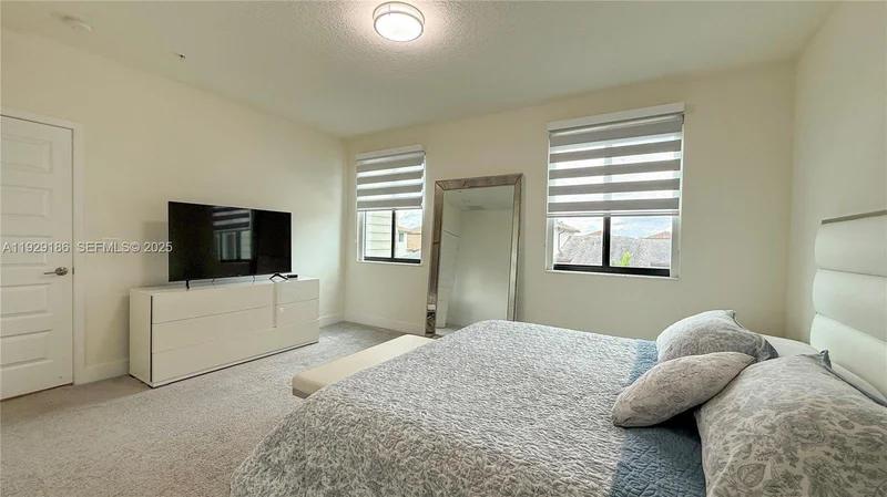 4654 NW 84th Ave, Miami Springs, Florida, United States. - Photo 4