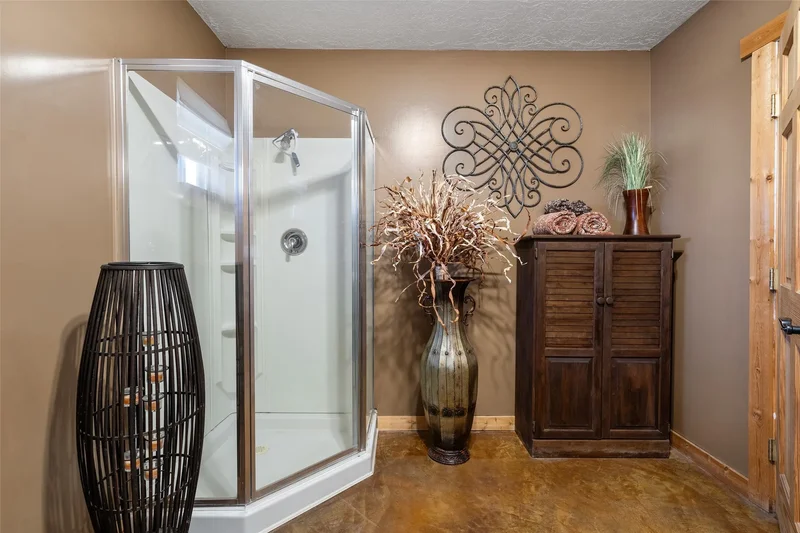 2 Short Road, Santa Fe, NM 87506, Santa Fe, New Mexico, United States. - Photo 51