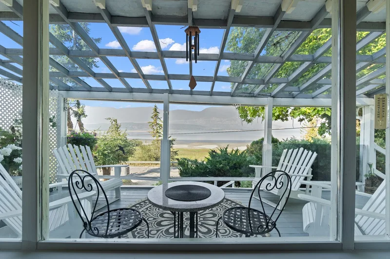 1430 Lakeshore Road NE, Salmon Arm, BC V1E 2V7, Salmon Arm, British Columbia, Canada. - Photo 68