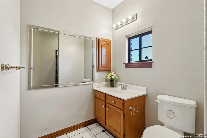 606 E Sunshine, San Antonio, TX 78228, San Antonio, Texas, United States. - Photo 29