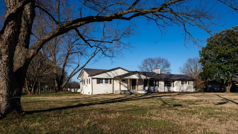 2194 Hampshire Pike, Columbia, Tennessee, United States. - Photo 50