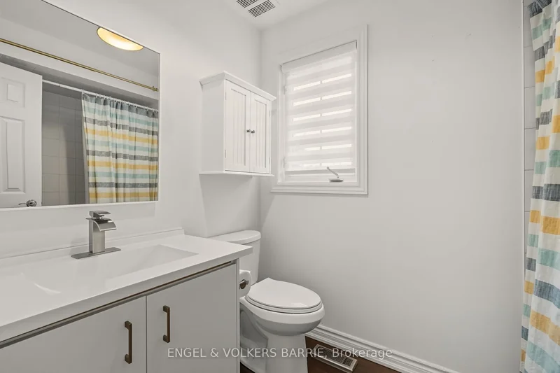 19 Northview Crescent, Barrie, Ontario, Canada. - Photo 16