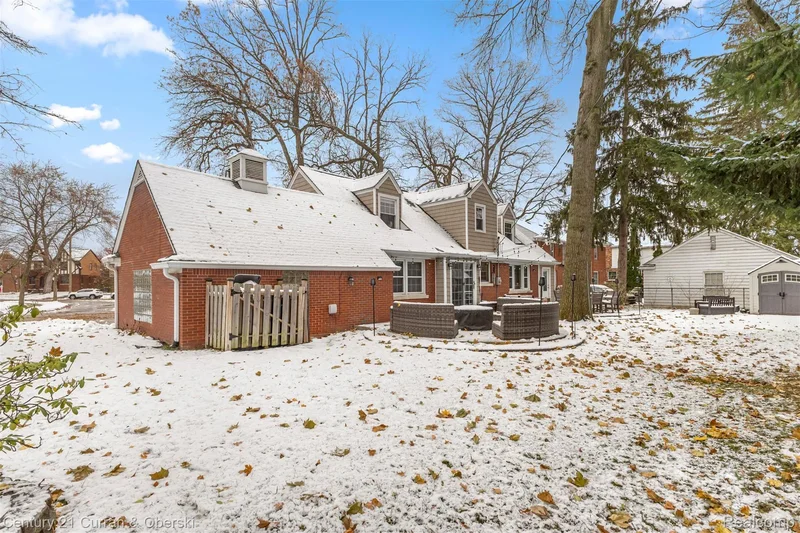 24801 Newton Street, Dearborn, MI 48124, Dearborn, Michigan, United States. - Photo 11