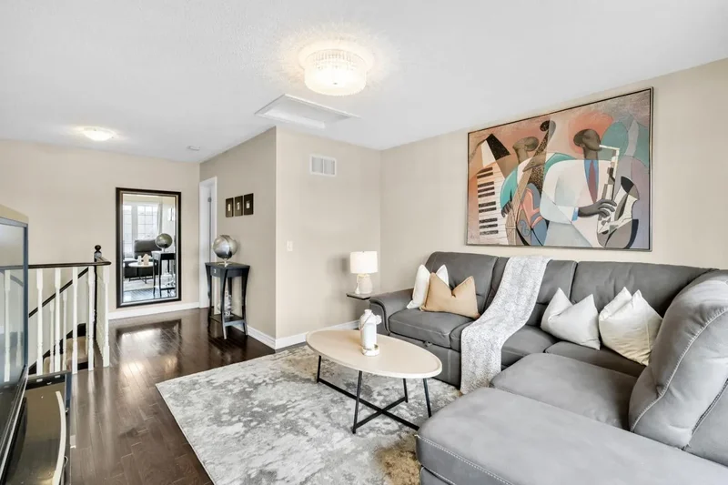 25 Abberley Street, Markham, Ontario, Canada. - Photo 3