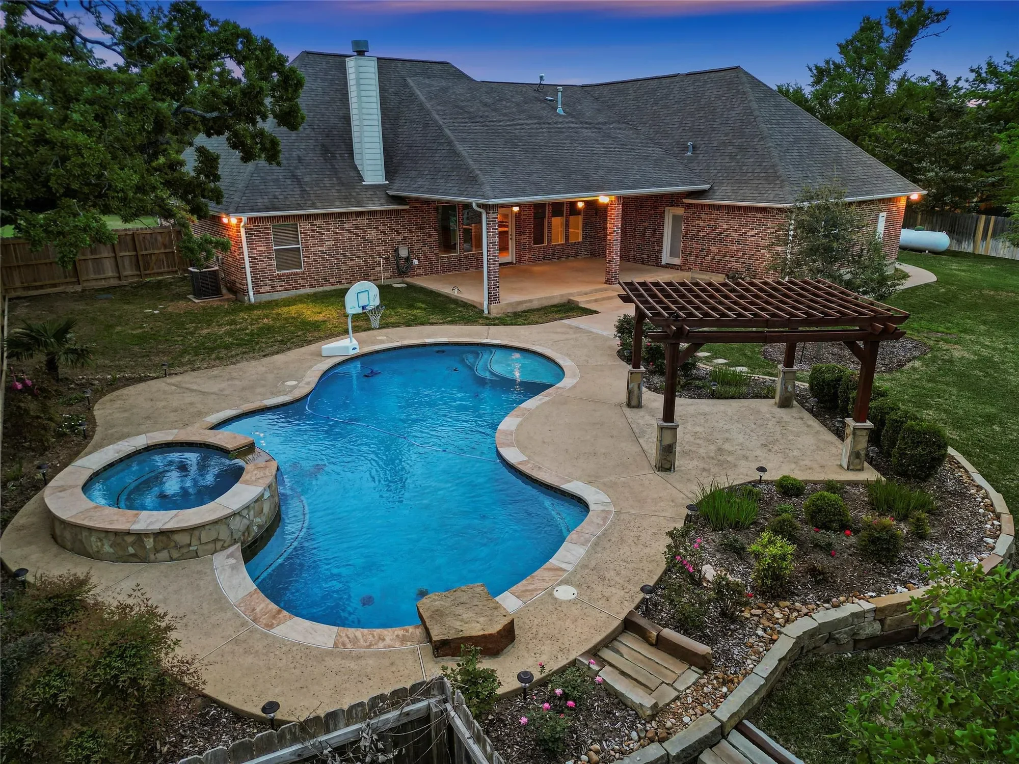 7460 Hidden Pond, Bryan, TX 77808, Wixon Valley, Texas, United States. - Photo 5