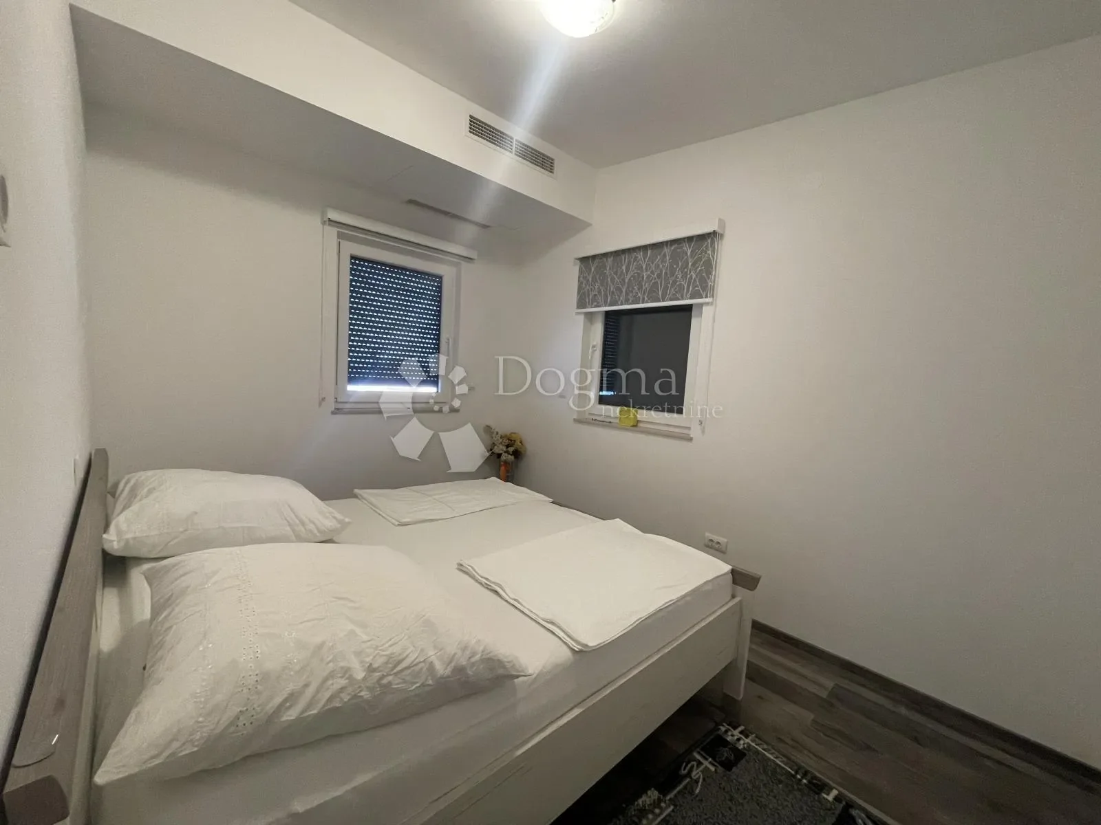 Gallery photo 4