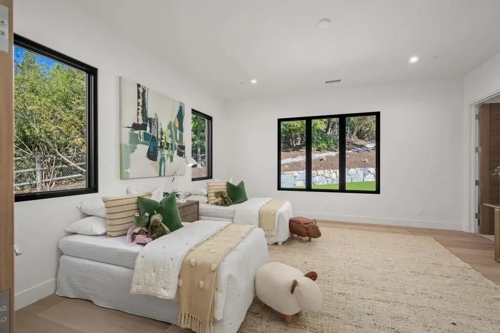 5471 La Crescenta, Rancho Santa Fe, California, United States. - Photo 16