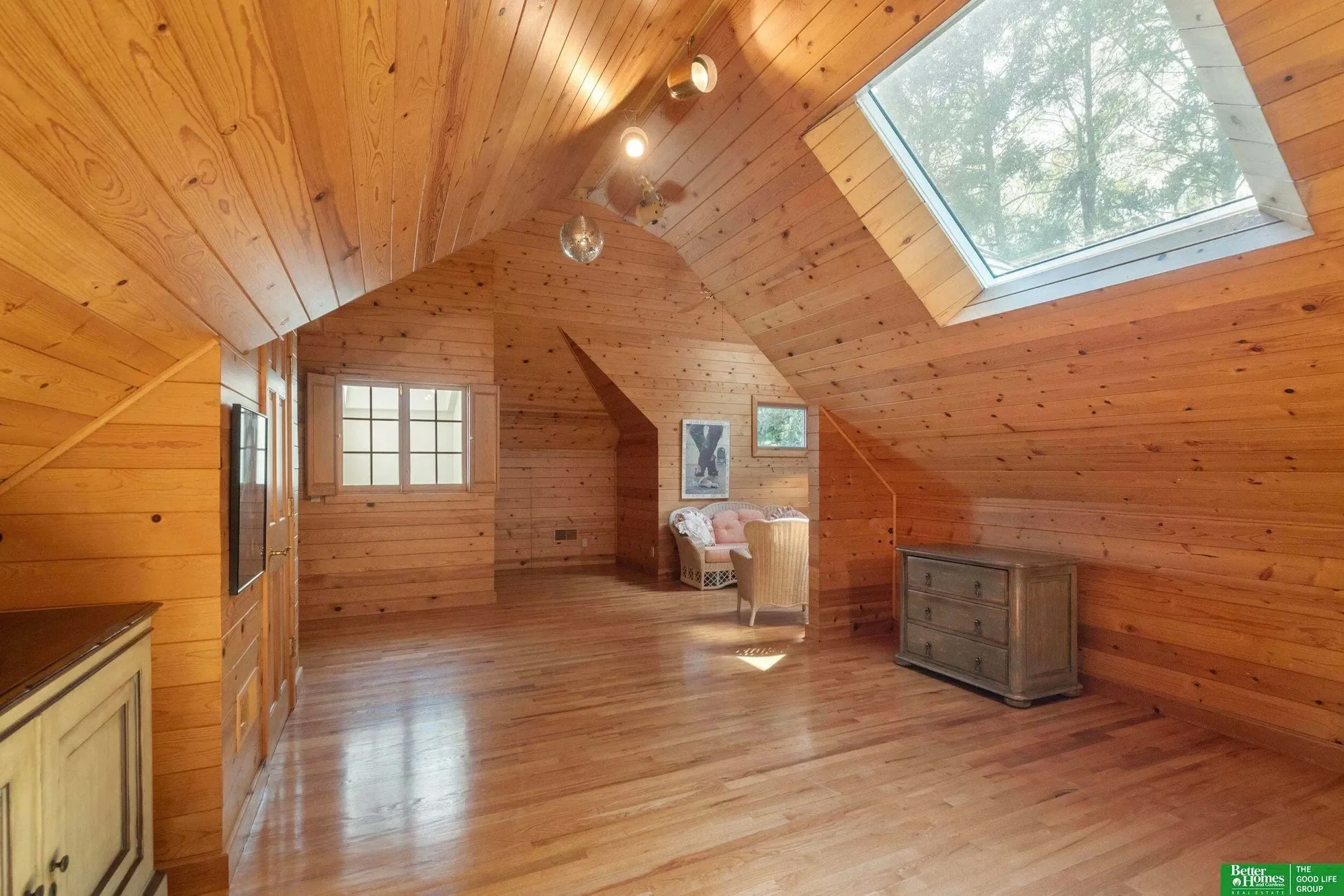 Gallery photo 12