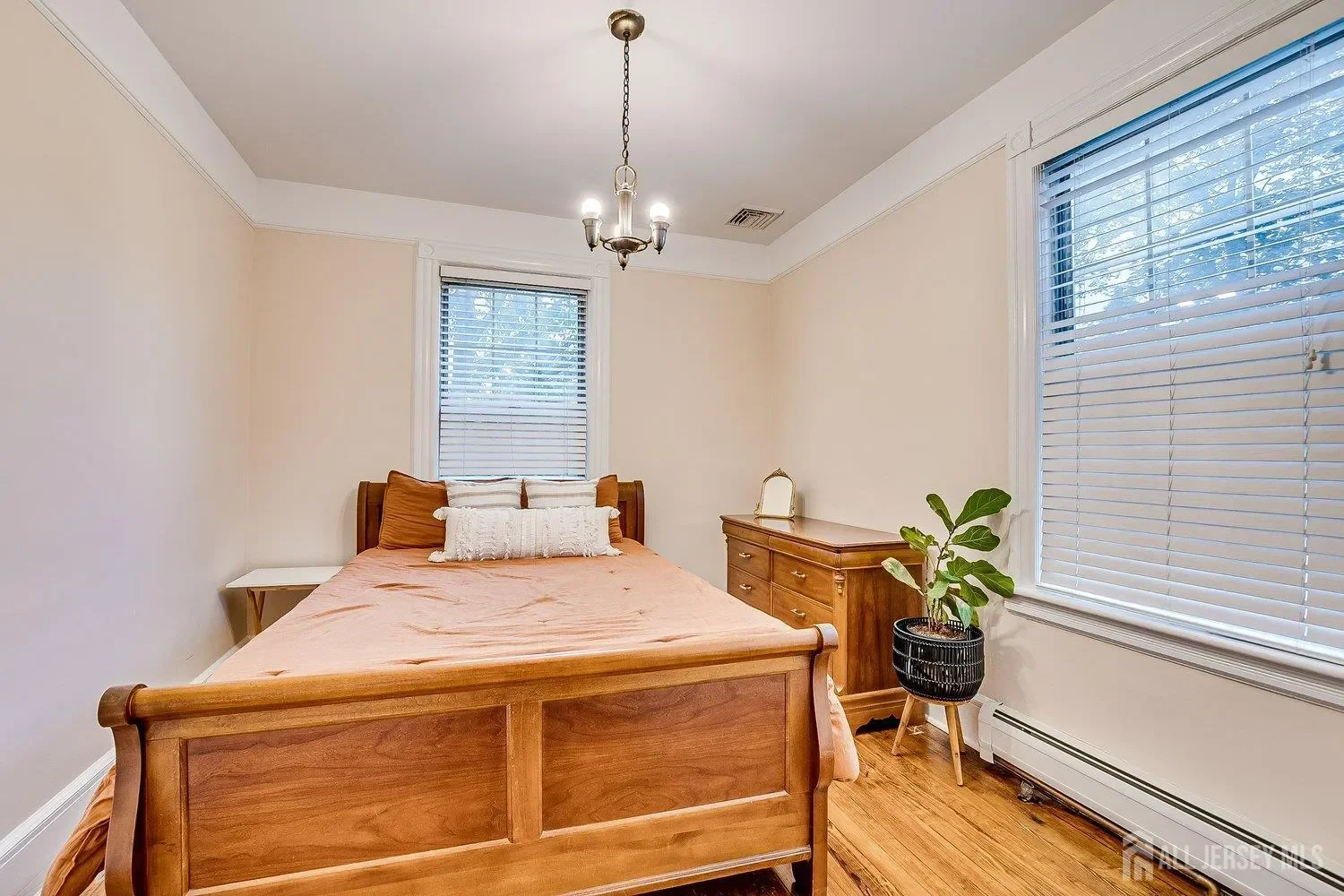 76 Spring Street, Metuchen, NJ 08840, Metuchen, New Jersey, United States. - Photo 28