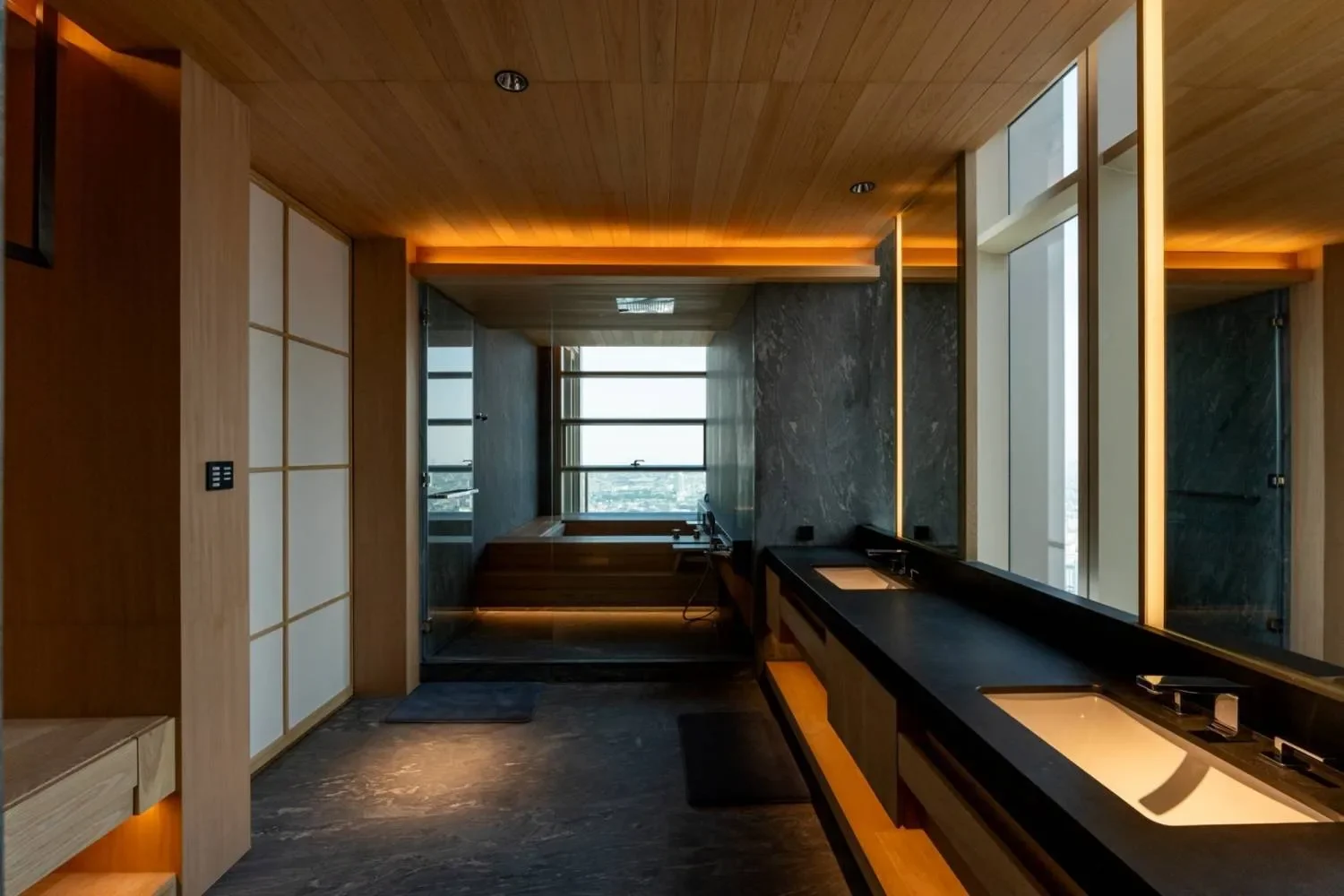 Gallery photo 2
