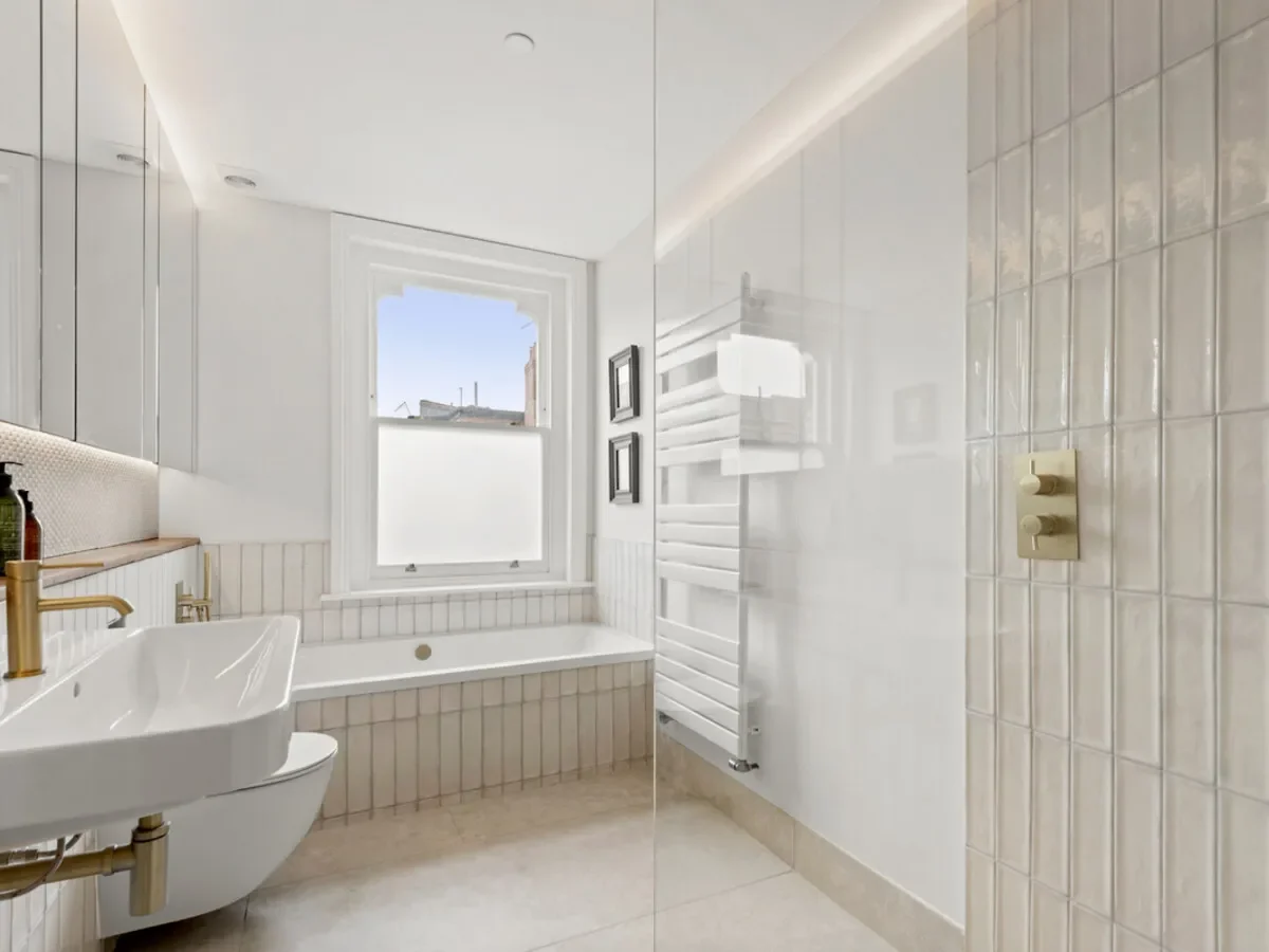 Lakeside Road, London, W14, London, England, United Kingdom. - Photo 10