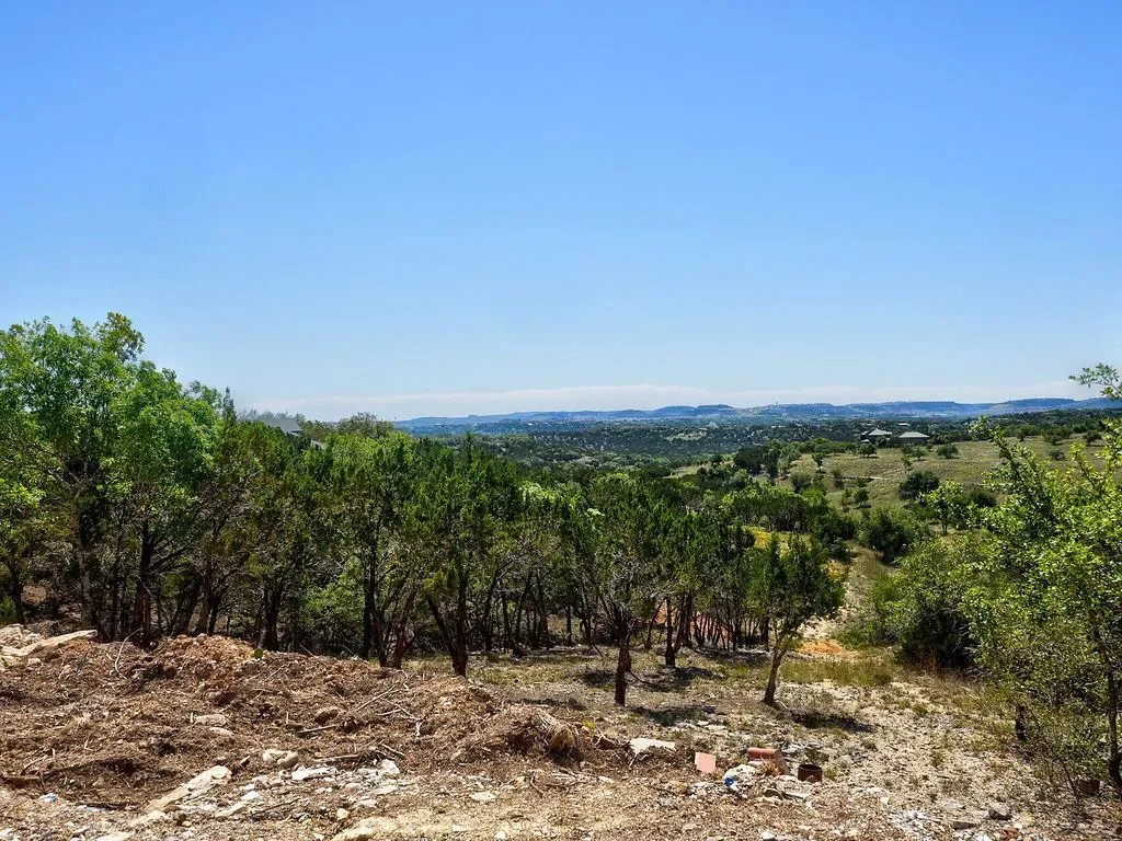 3425 Crawford RD, Spicewood, Texas, United States. - Photo 6