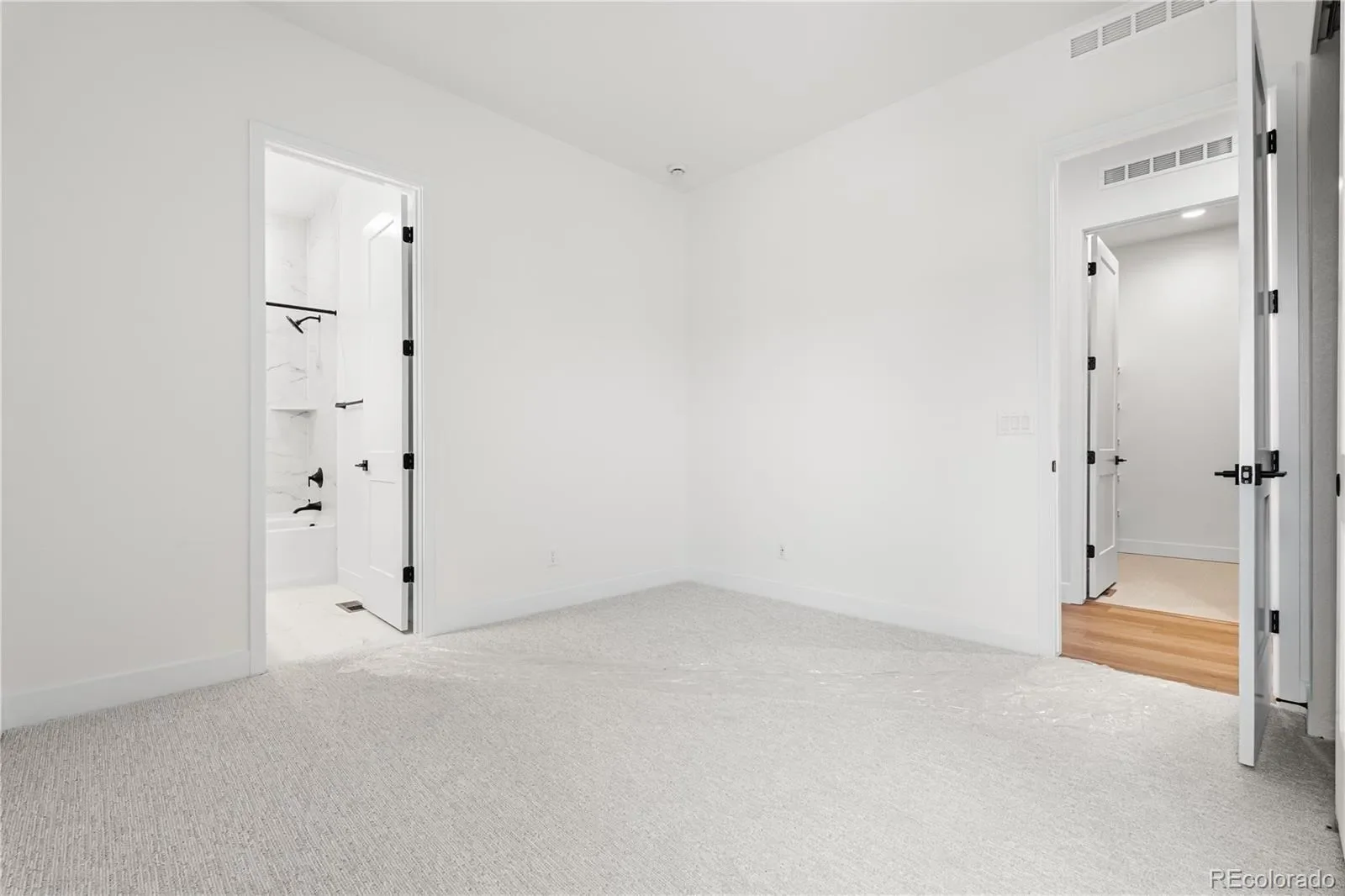 Gallery photo 10