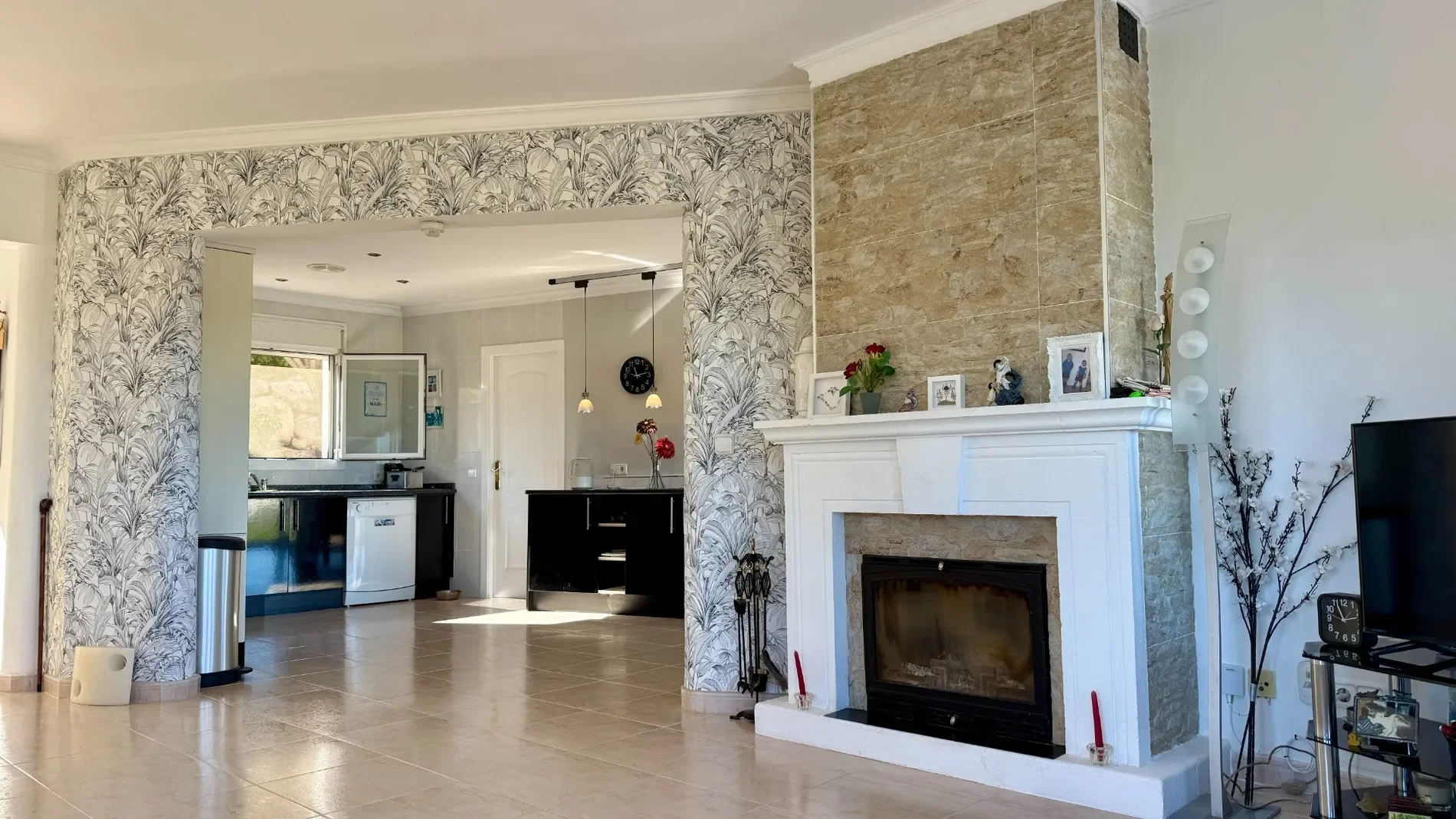 Gallery photo 6