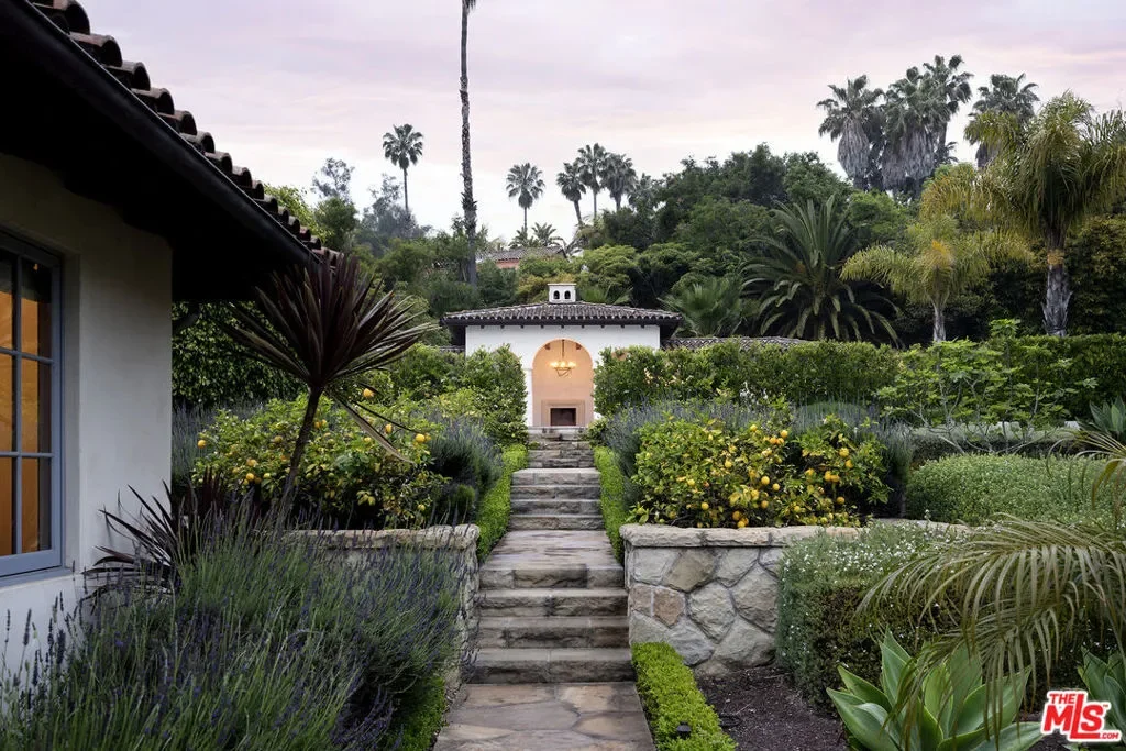 1084 Golf Road, Montecito, California, United States. - Photo 5