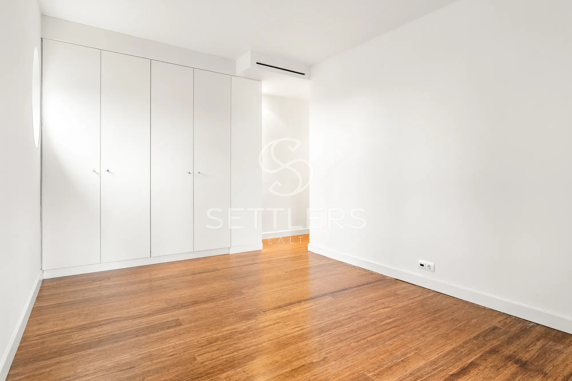 Gallery photo 11