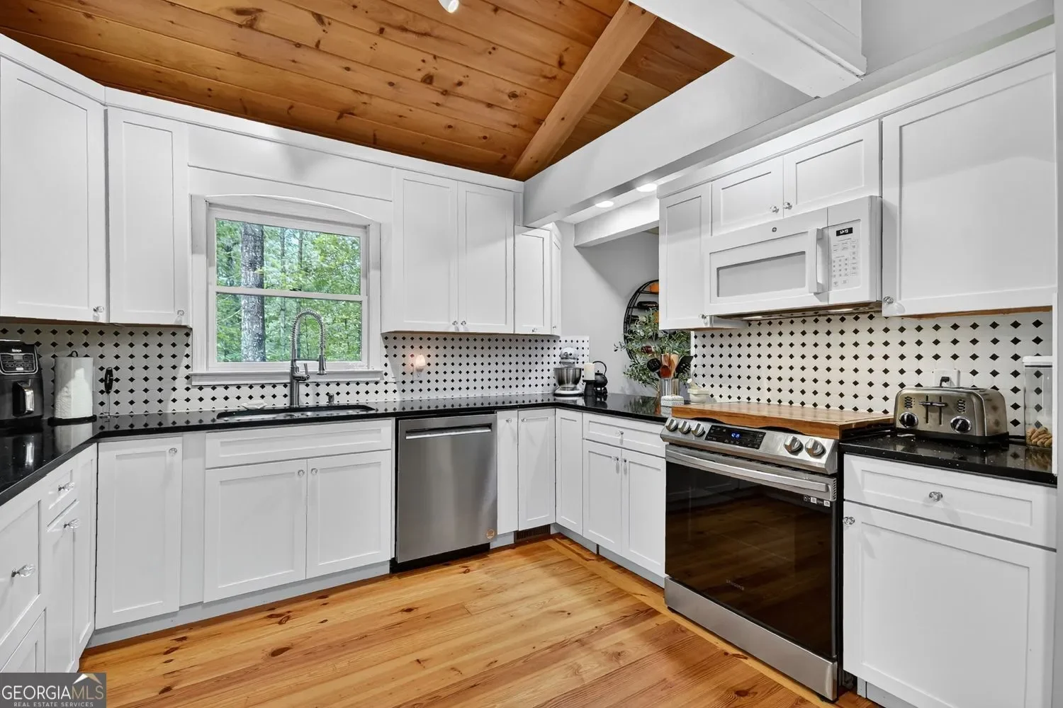 31 Highland Hammock DR, Blue Ridge, Georgia, United States. - Photo 10