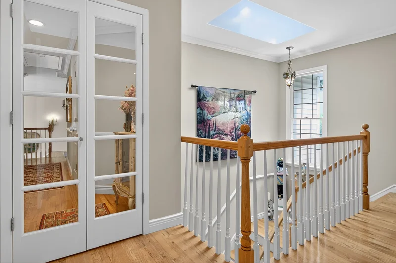 2 Gail Terrace, Glen Cove, NY 11542, Glen Cove, New York, United States. - Photo 34