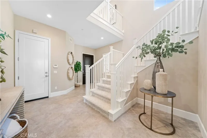 100 Viano, Irvine, CA 92602, Irvine, California, United States. - Photo 6