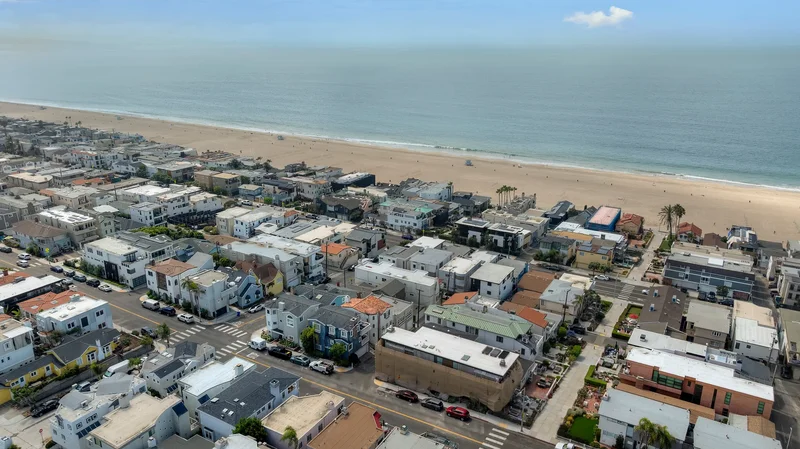 228 5th Place , Manhattan Beach, CA 90266, Manhattan Beach, California, United States. - Photo 31