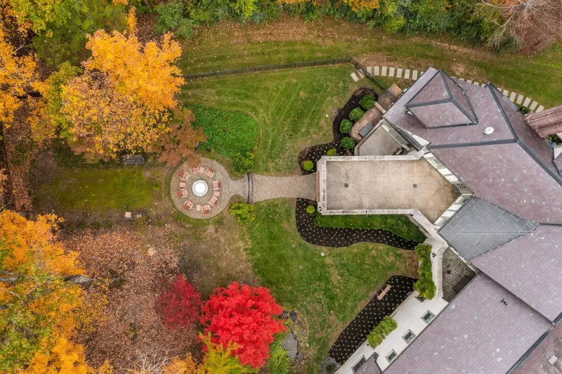 1033 Vaughn Crest Dr , Franklin, TN 37069, Franklin, Tennessee, United States. - Photo 67